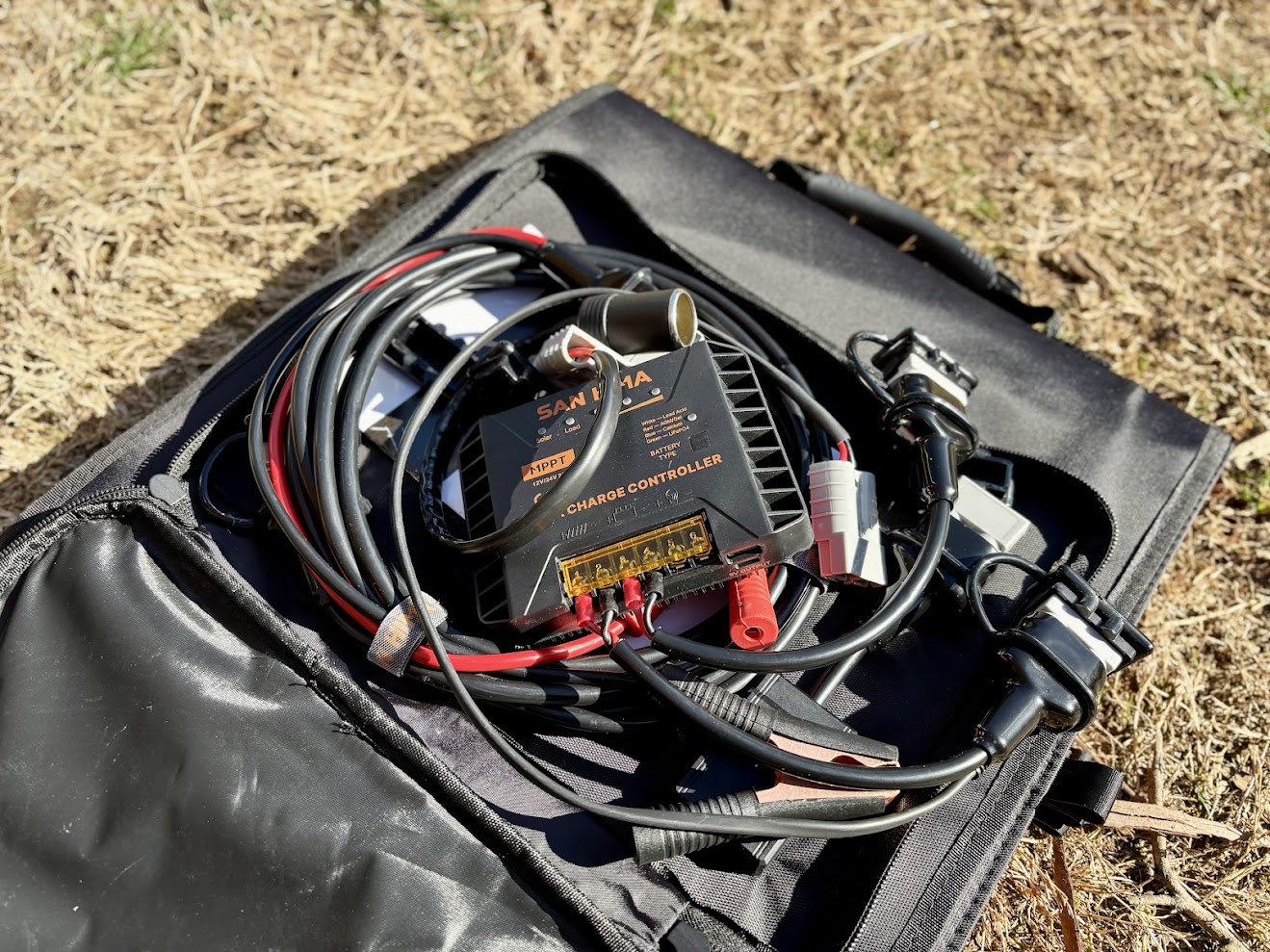 Accessory zipper bag on front of the San Hima Solar Blanket