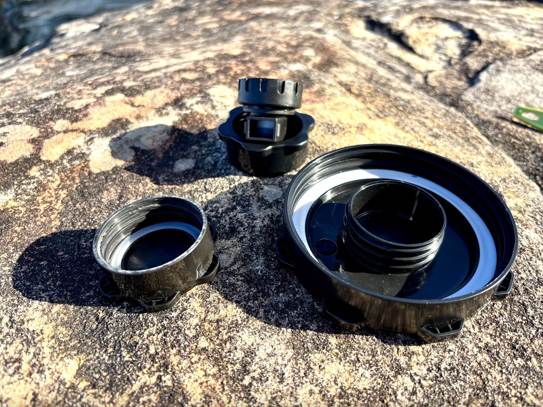 Cap and faucet system camping water storage container