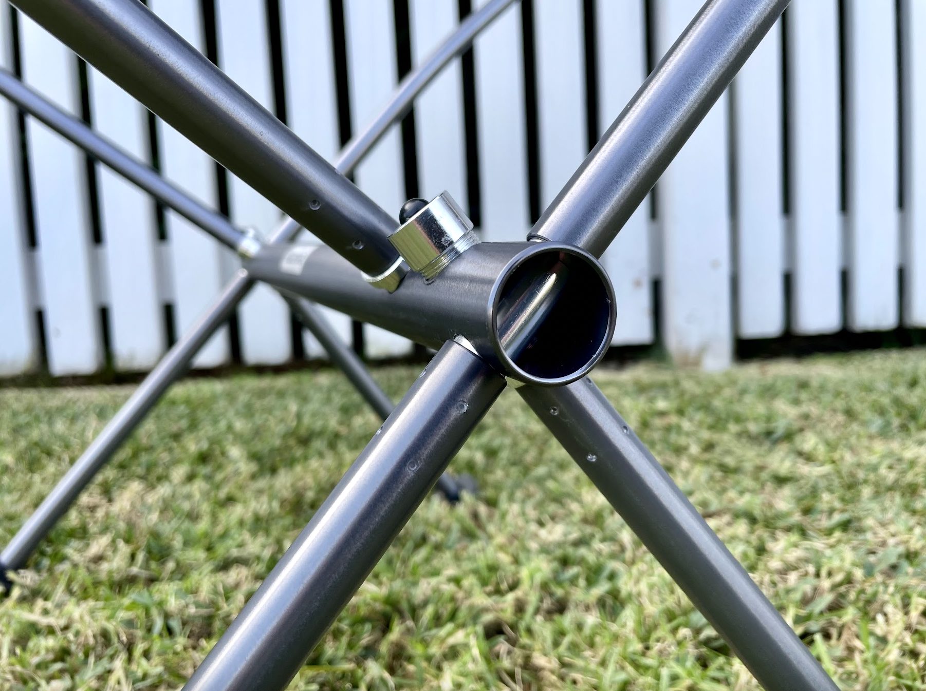 Aluminium snap frame structure of Naturehike folding Chair for camping