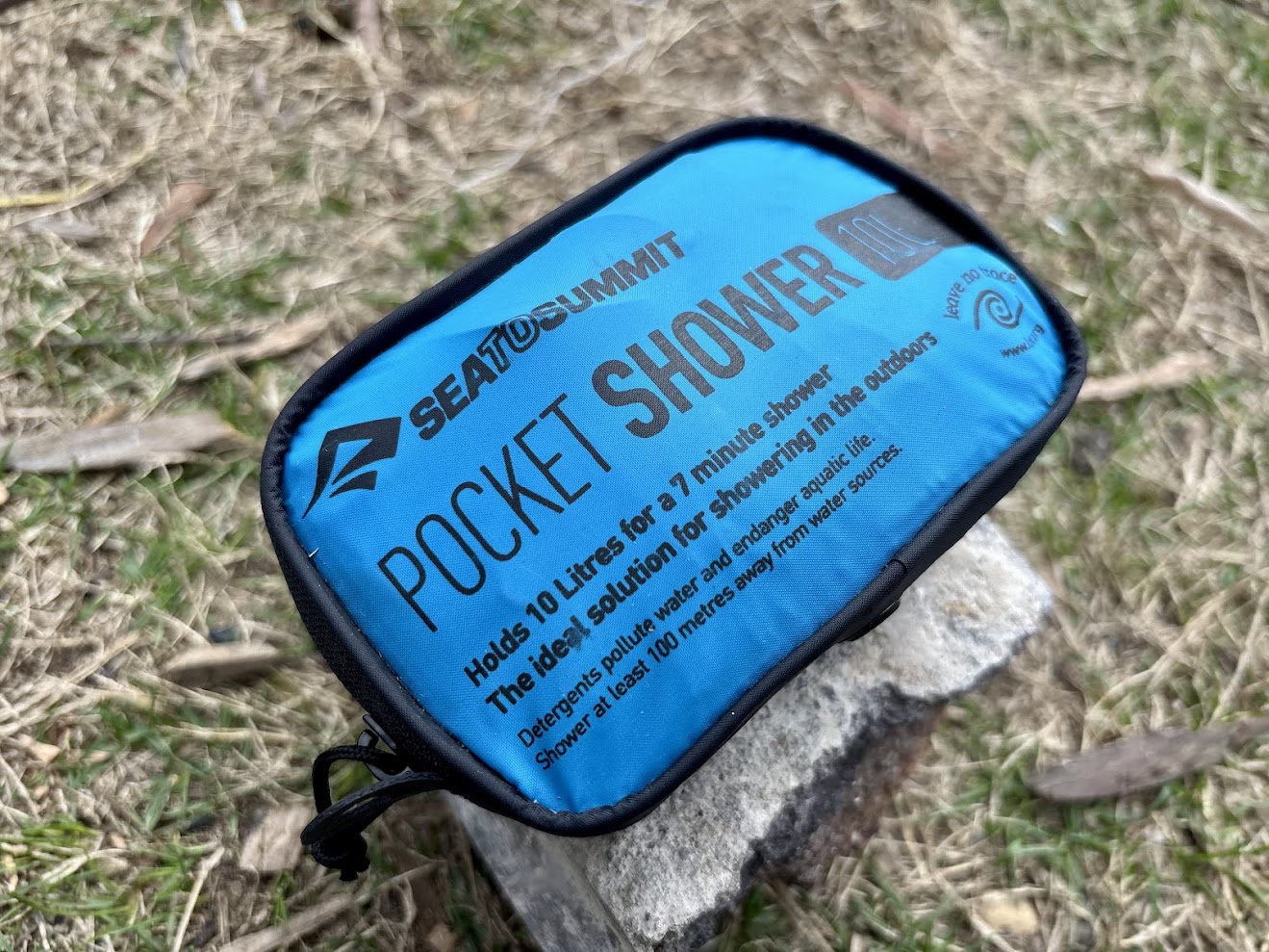 Packaging of Sea to Summit Pocket Shower
