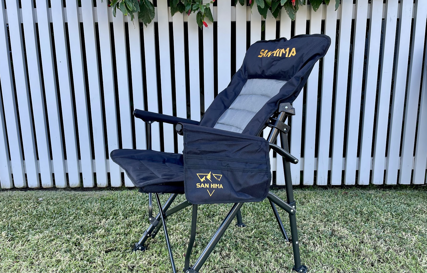 Backrest put backwards of the San Hima recliner camp chair