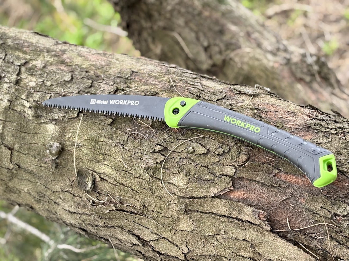 The Workpro camping saw made from durable D6A and M2 high-speed steel
