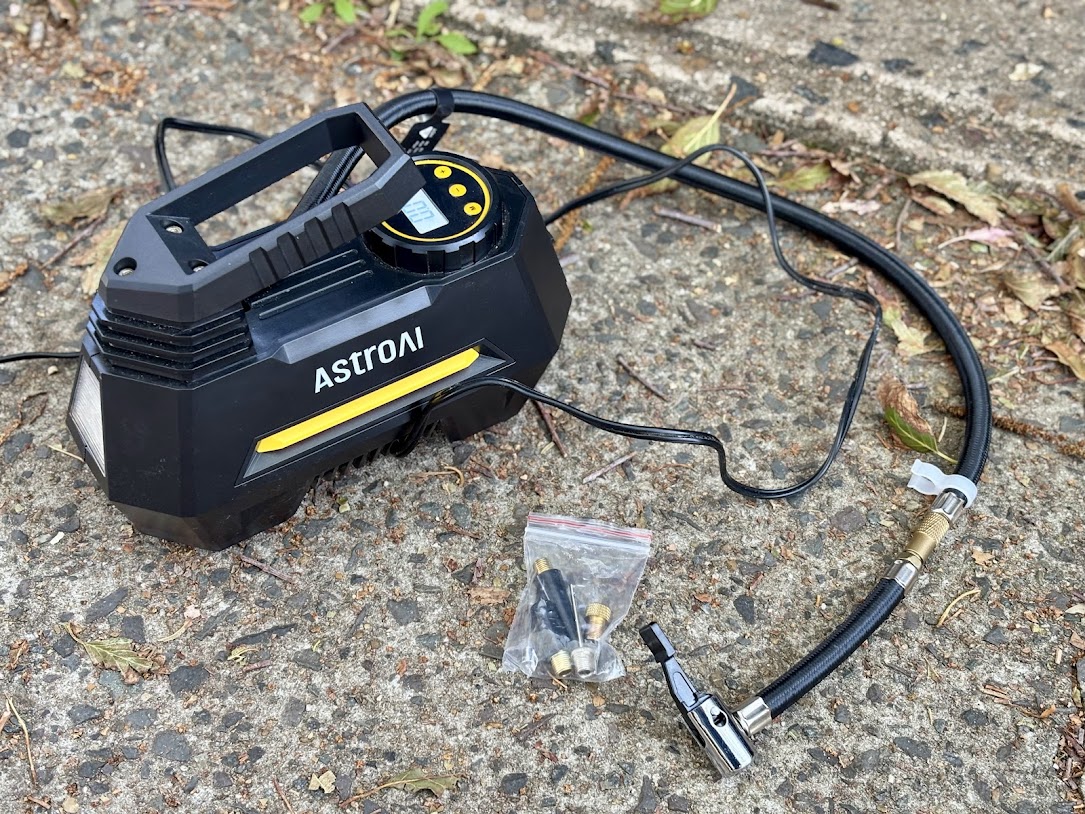 The connectors and hoses of the portable AstroAI tyre inflator are decent, but the hose itself is short and can be a bit stiff