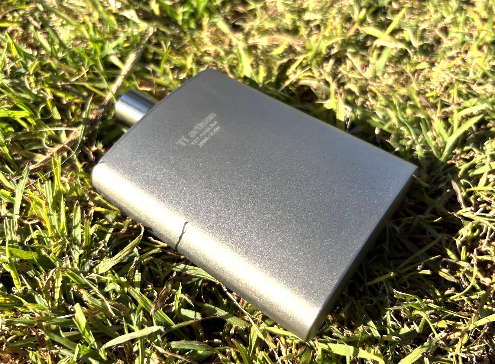 Ti Artisan Titanium flask with 100ml capacity