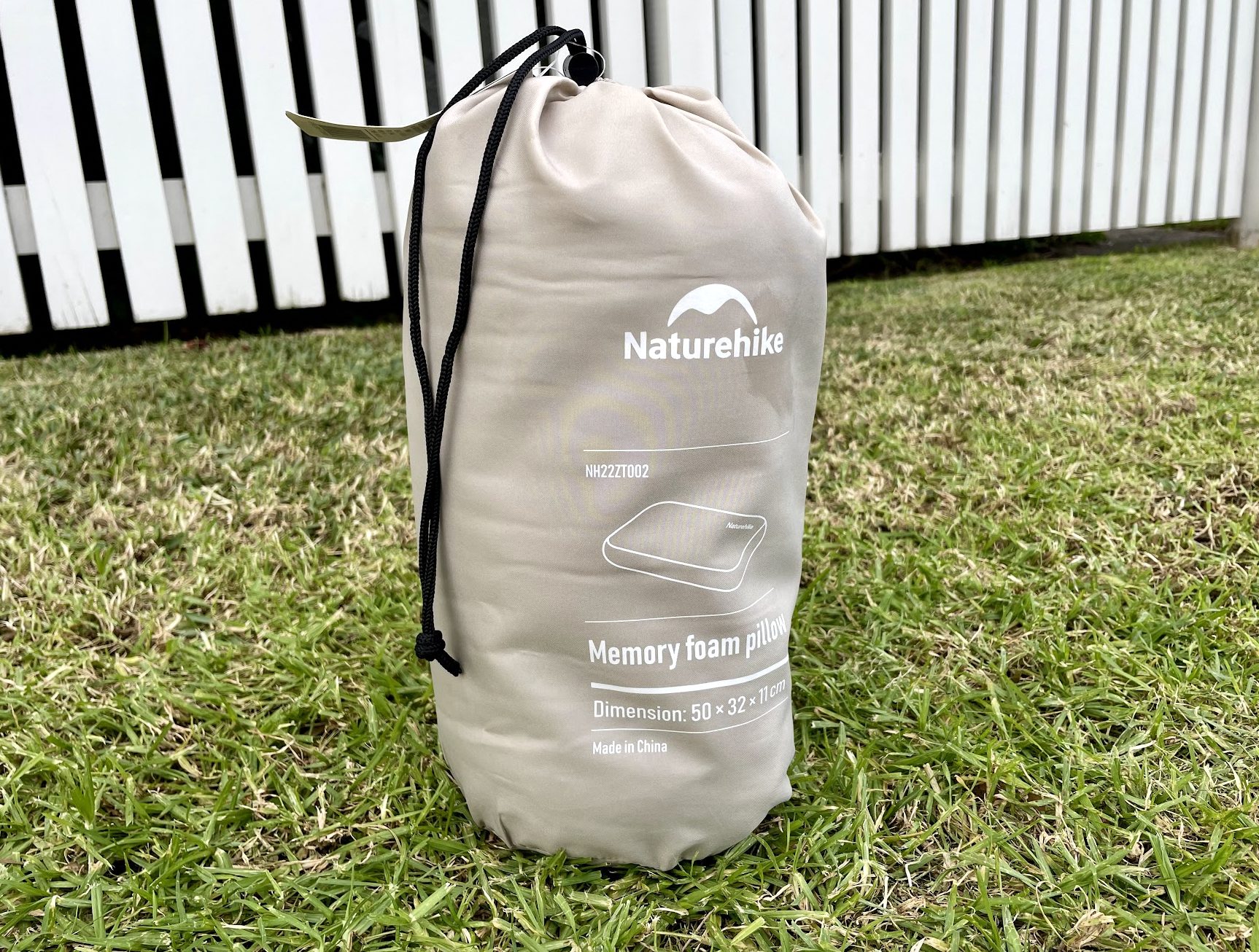 Naturehike washable travel memory foam pillow​ in stuff sack