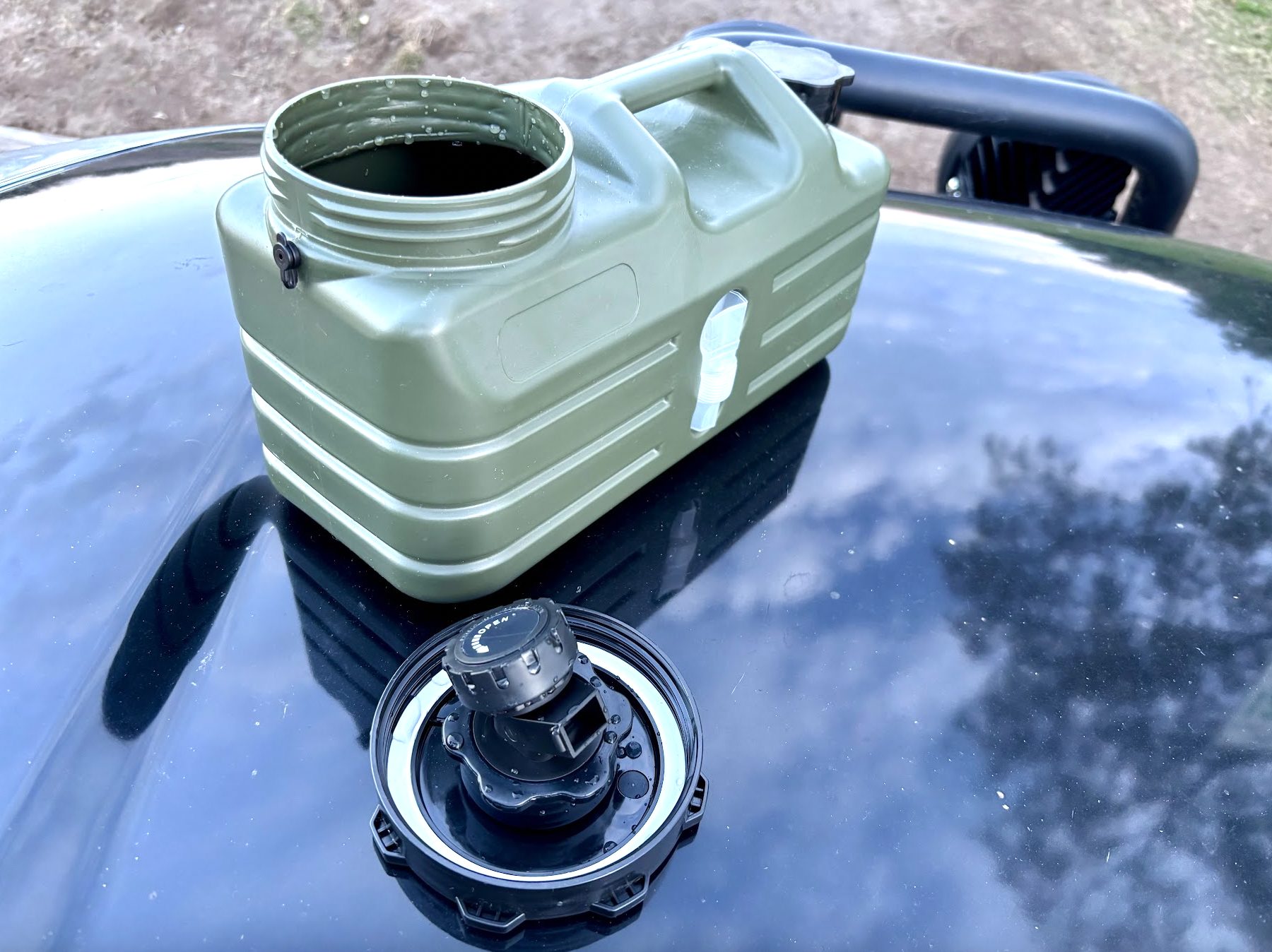 Dual cap system of this 5L water container