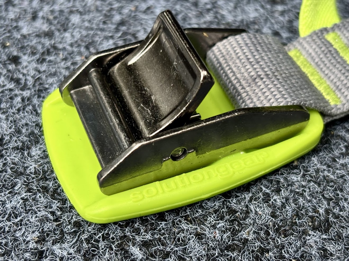 Buckle of the Sea to Summit tie down straps