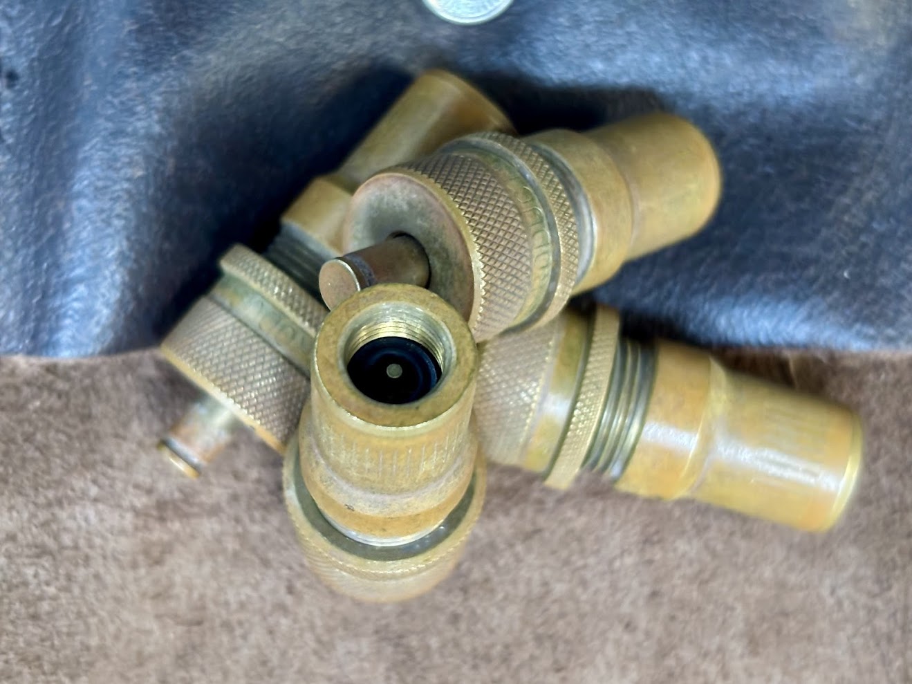 The Staun tyre deflators are built entirely from 100% brass which is highly resistant to rust and corrosion