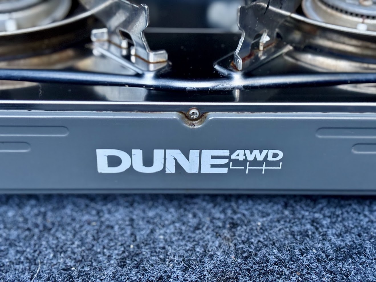 Dune 4WD logo on the Dune Dual Camp Stove