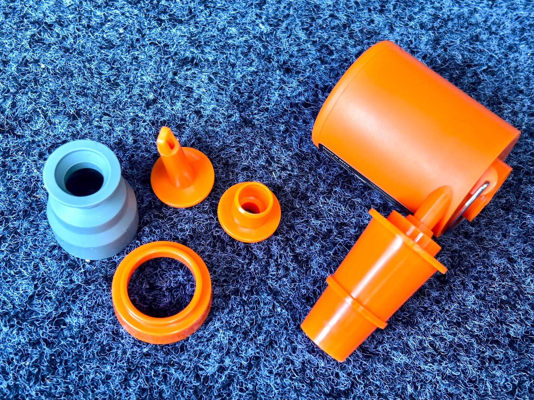 Overview of included nozzles with the Flextail Tiny Pump