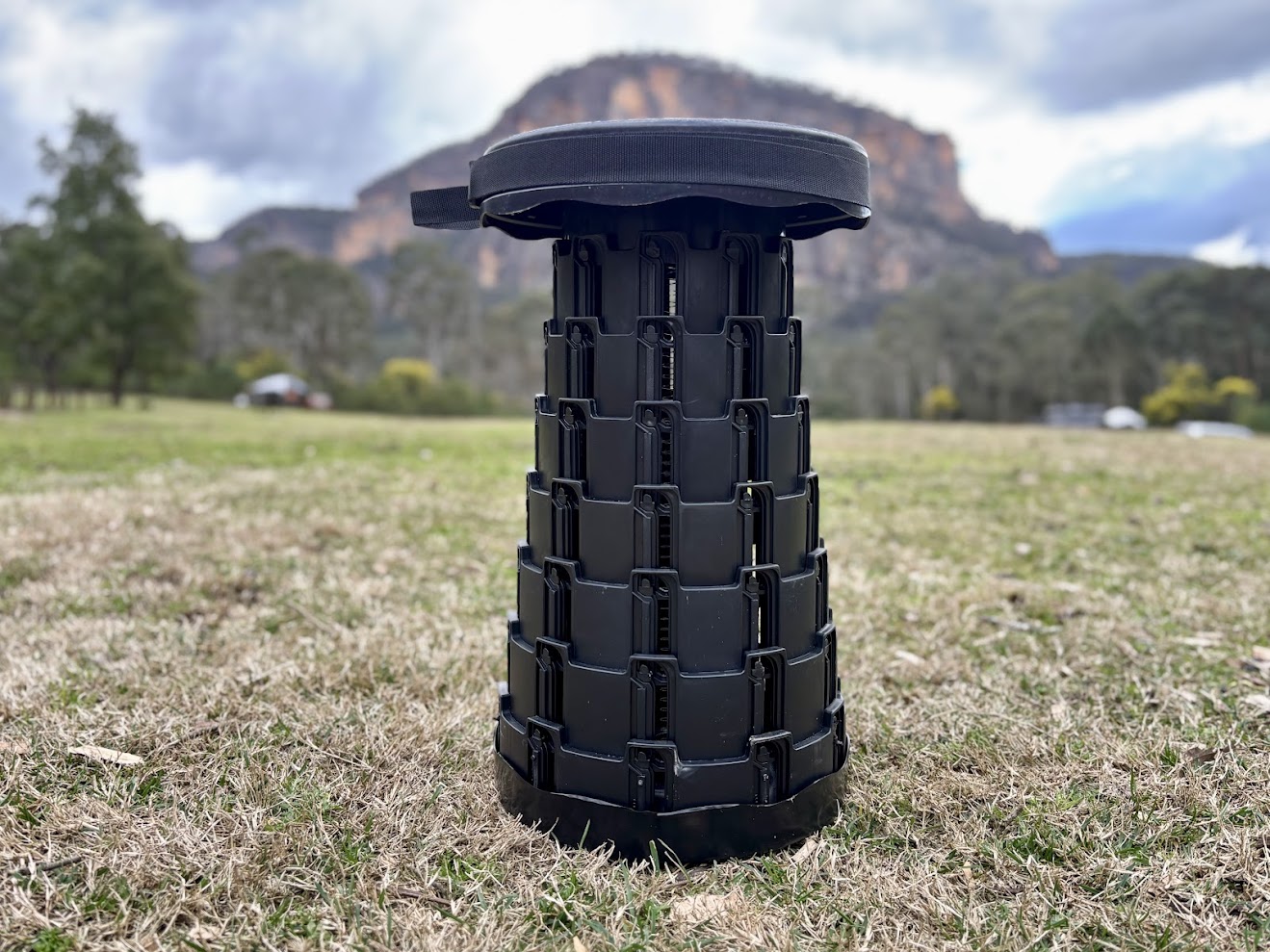 Maximium height of telescopic stool in grass