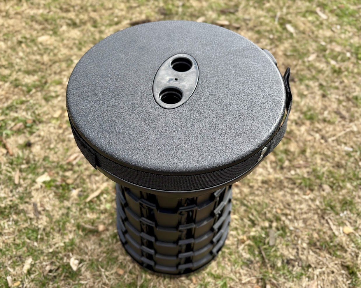 Seat platform of telescopic stool at campground