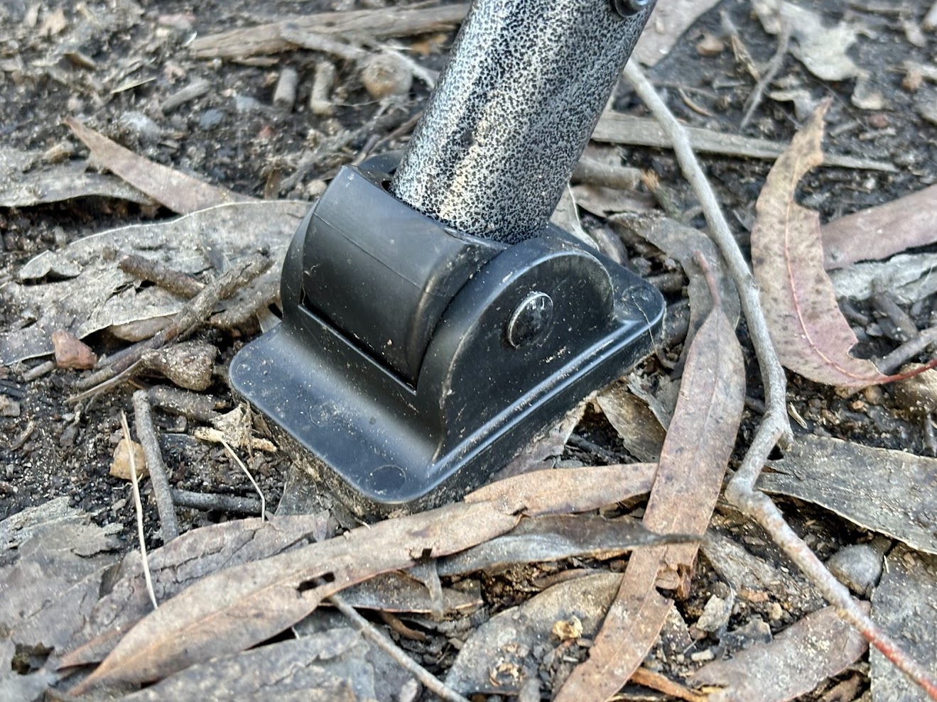 Self-levelling feet of Wanderer Tourer Extreme Crusader Camp Chair