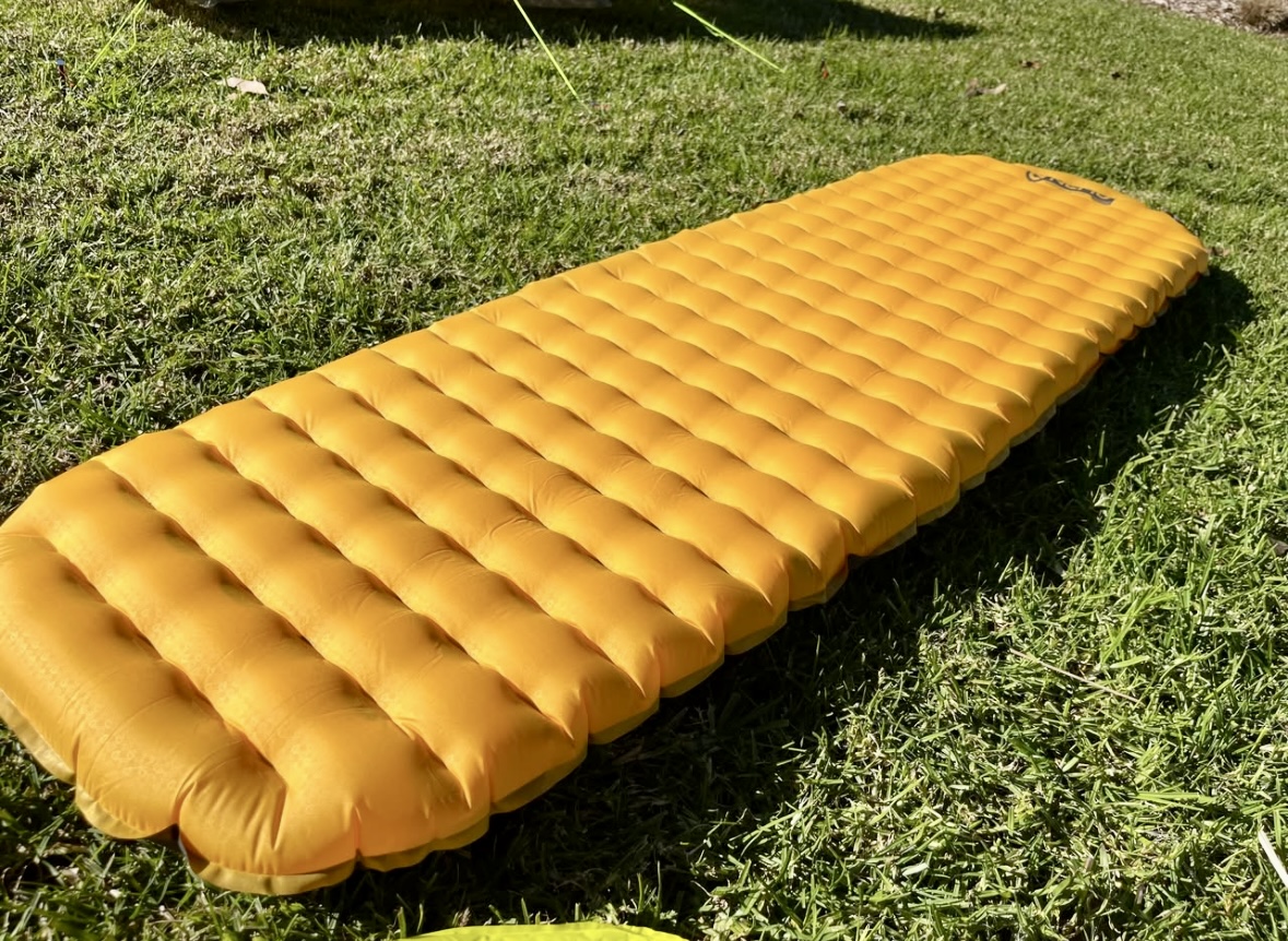 NEMO's Spaceframe baffles combined with the aluminised Thermal Mirror film create a quiet and insulated sleeping surface
