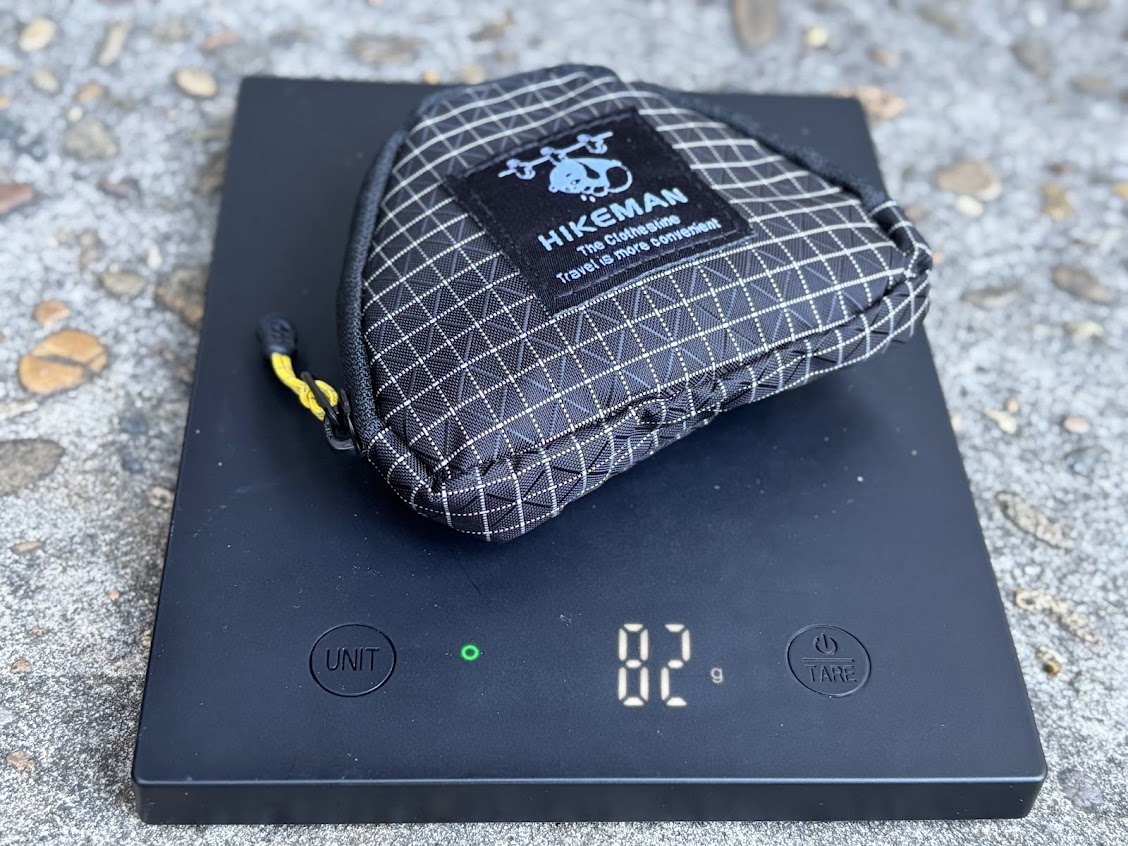 The Hikeman portable camping clothes line​ is an ultralight piece of gear at 82 gram that you can easily toss in any bag