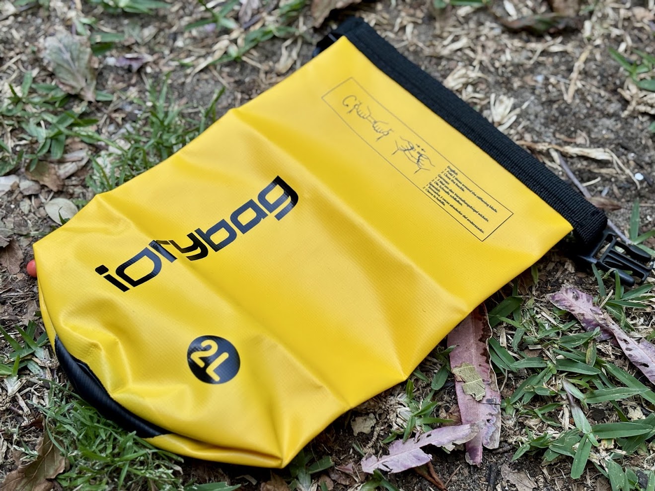 The IDRYBAG waterproof dry bag shields from water, fine beach sand, dirt, and dust when out exploring on a windy day