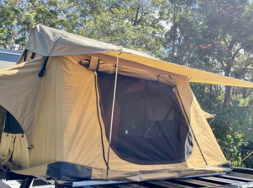 The Kings tourer roof top tent uses a 320 GSM polycotton ripstop canvas which is durable and handles rough weather