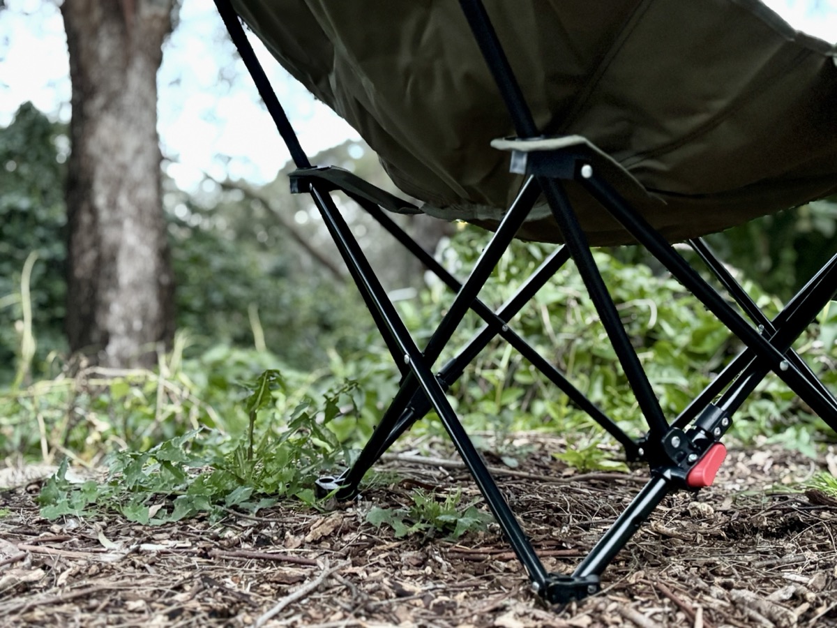 The alloy steel frame of the Naturehike Sea Star chair feels sturdy