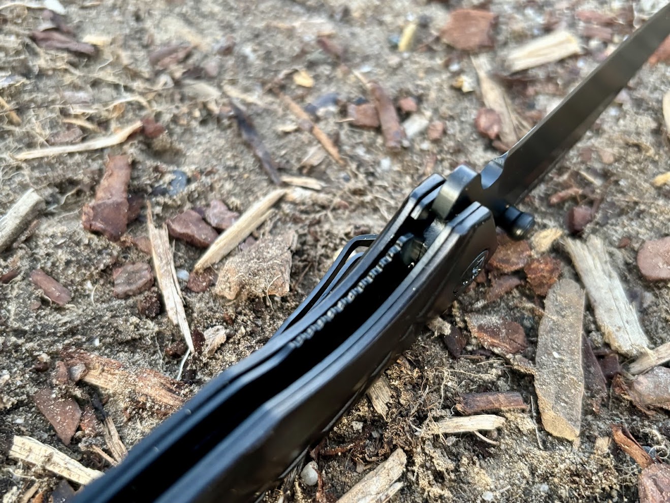 The blade of the Raxco knife locks into place using a liner lock which feels incredibly solid and reliable