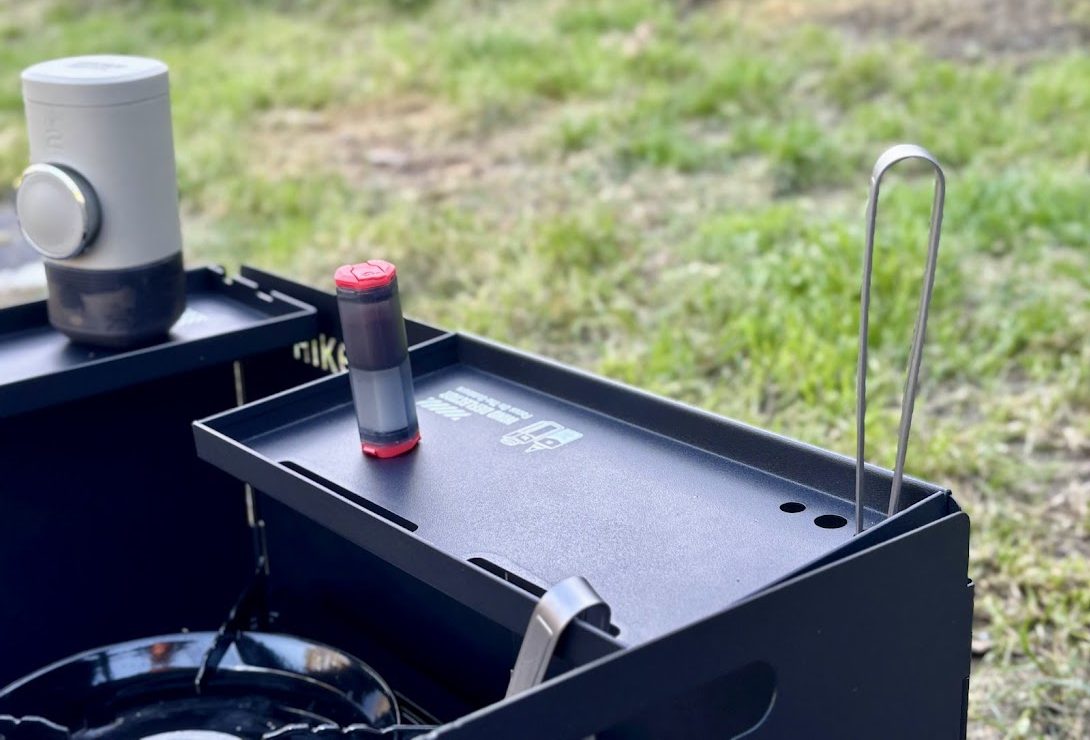 The included utensil trays simply hang over the top of the Hikeman camp stove windscreen and provide a perfect spot to keep all your utensils within arm's reach