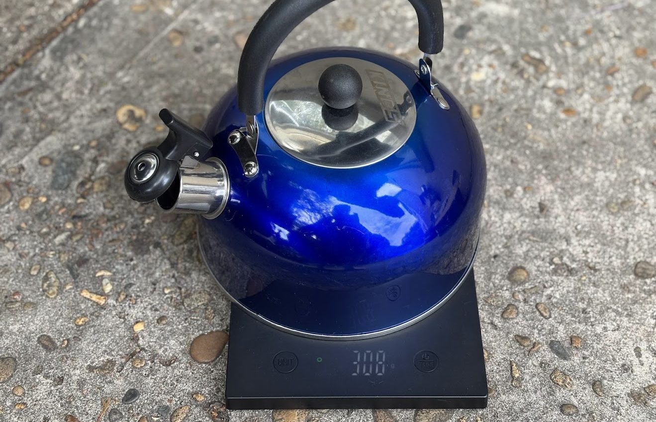 The low weight of the Kings Camping Kettle at only 310 gram empty is a major benefit
