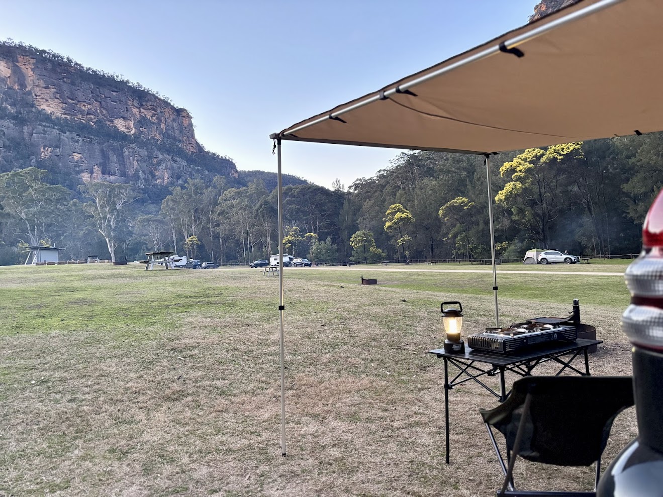 The sheer size of the Kings 2.5m x 2.5m awning is its best feature as it provides a huge and very usable sheltered area