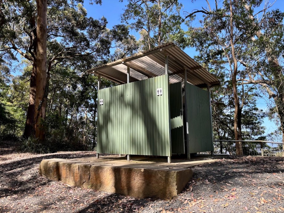 Although pretty remote, there are two clean long drop toilets at Heaton lookout​