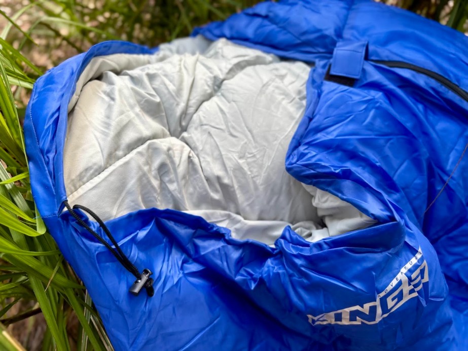 Being able to cinch the hood of the Kings sleeping bag keeps radiant heat from escaping around your neck