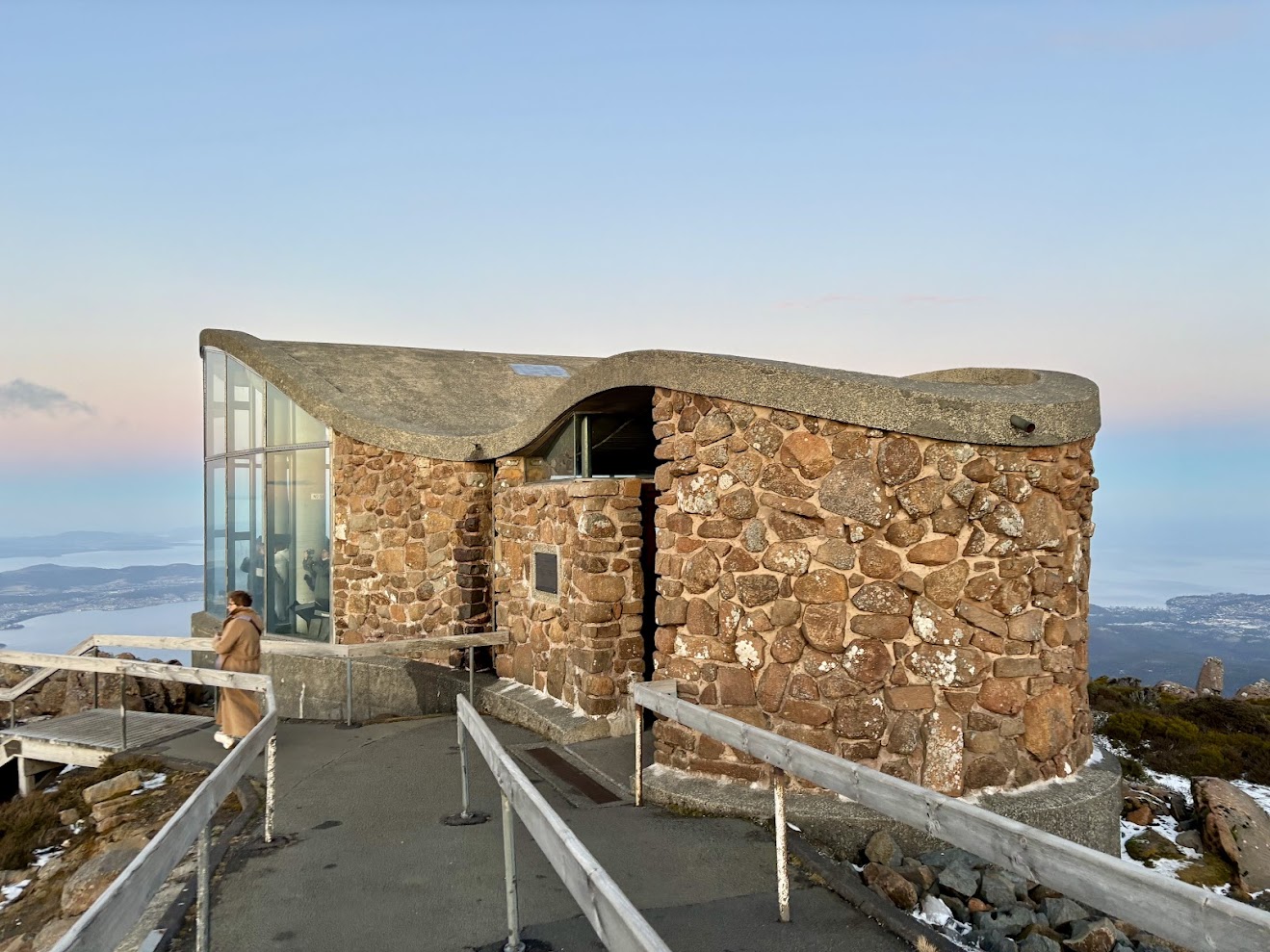 Facilities at the summit of Mount Wellington are basic but functional, you'll find two enclosed observation shelters providing protection from the wind