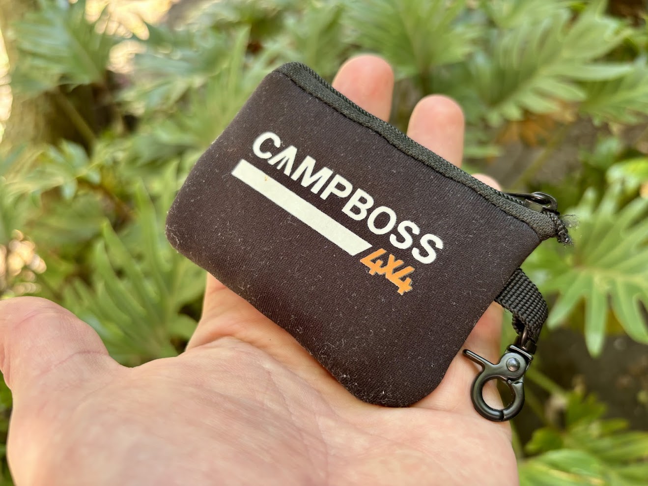 The Campboss tyre deflators​ come nicely packed in a sturdy carry pouch