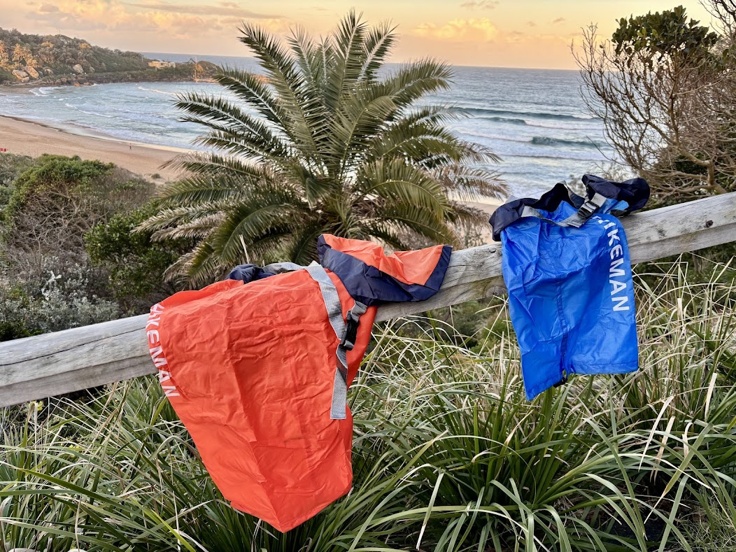 The colours of the Hikeman compression bags are vibrant and easy to spot, which is great for organization inside a dark pack