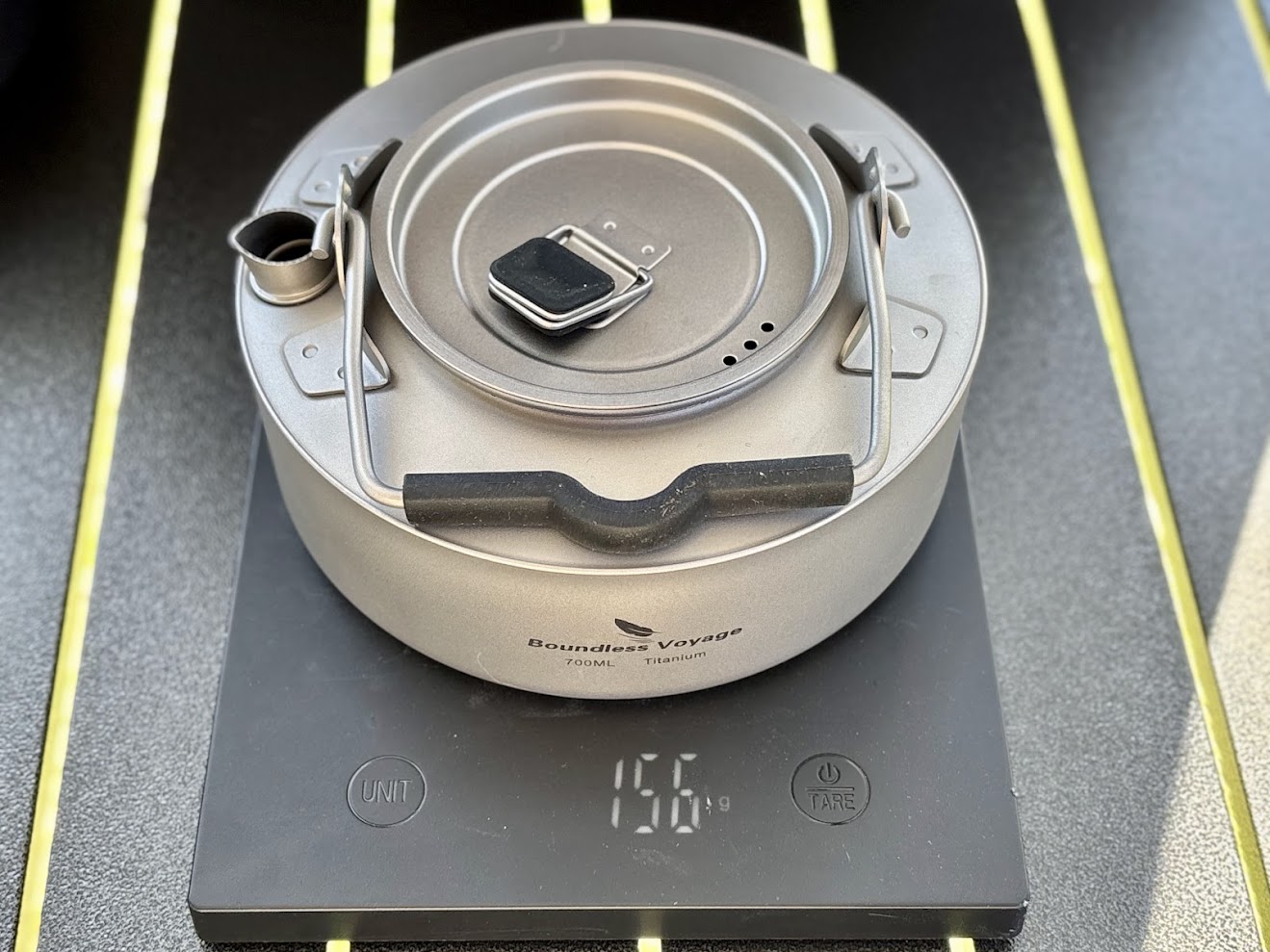 The extreme lack of weight at just under 160 grams is truly the best feature of this titanium kettle​