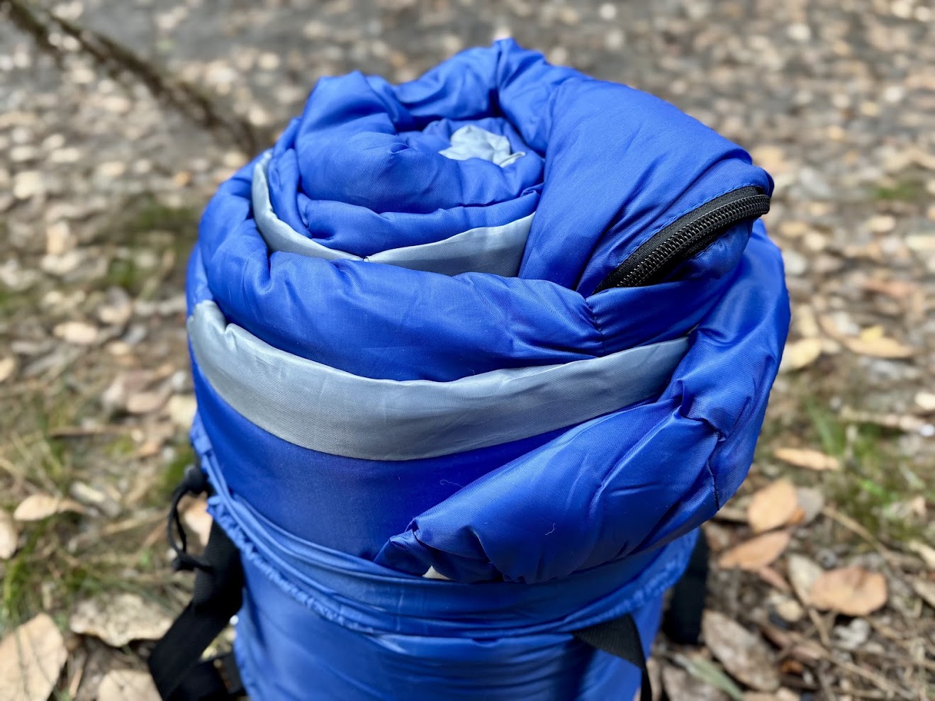 Unpacking the Adventure Kings sleeping bag from its solid 210D Oxford-Cotton Compression Bag