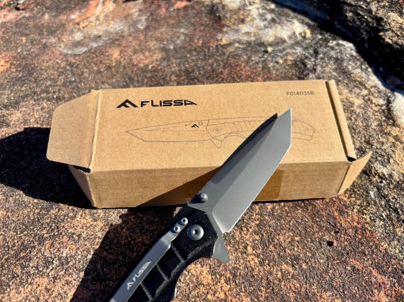The Flissa Folding Pocket Knife is built around tough 7CR17MOV steel and comes with several survival features