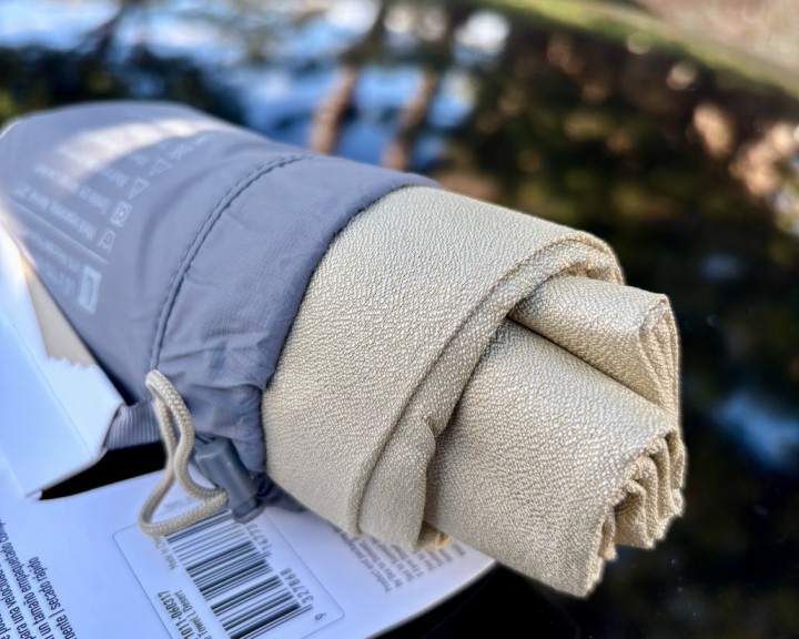 The Sea to Summit Airlite Towel comes neatly folded and stuffed into a tiny 15D Nylon sack