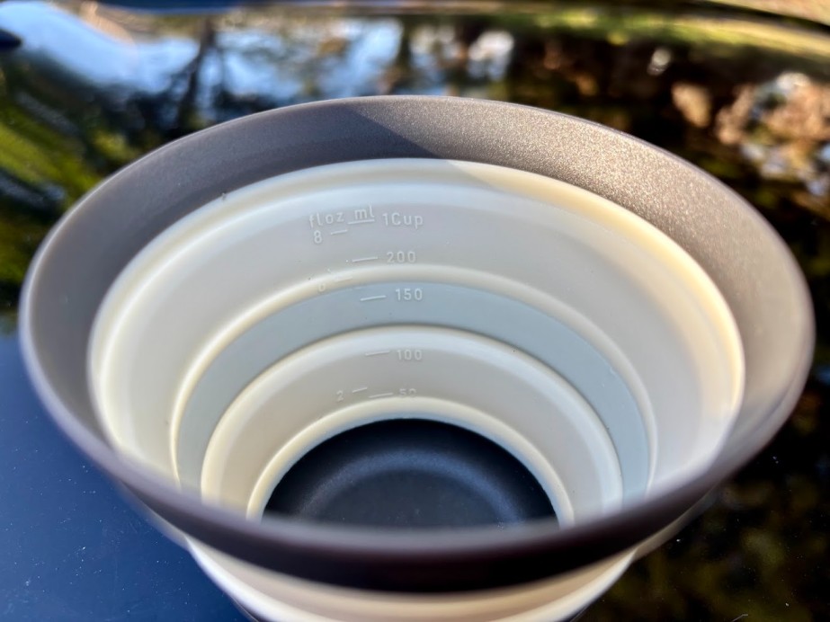 The Sea to Summit frontier dinnerware set is made of EU food-grade silicone for the collapsible walls and glass-reinforced Nylon 66 for the base and rim