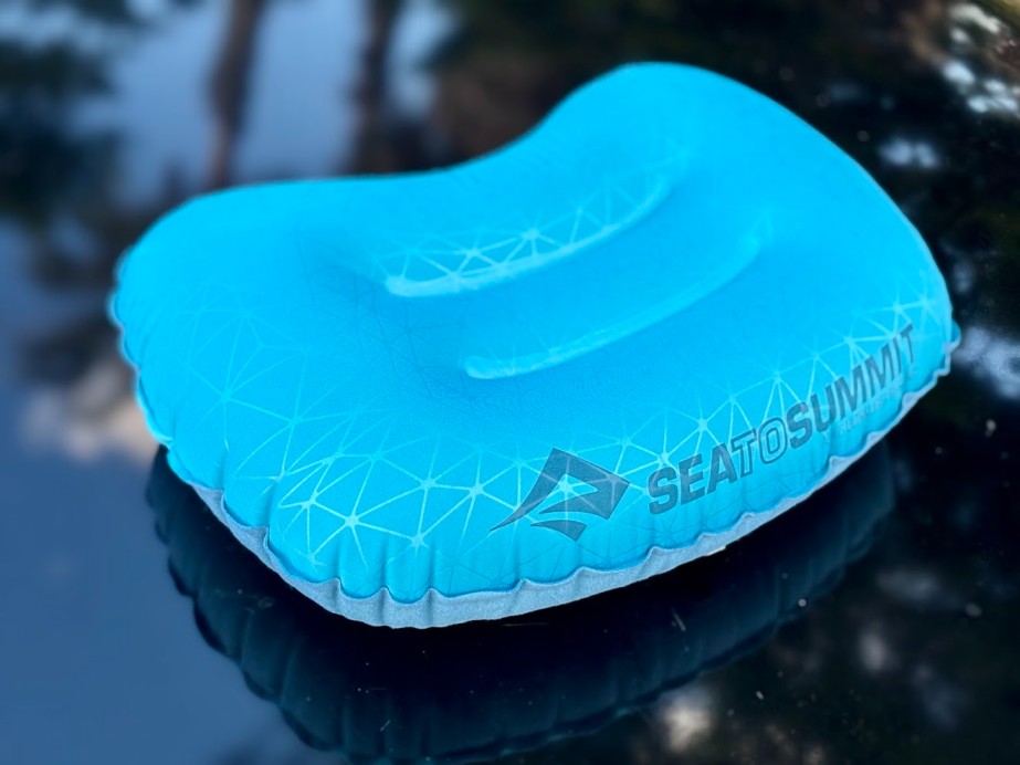 The key feature of the Sea to Summit Aeros Ultralight Pillow are the curved internal baffles that create subtle contours that genuinely cradle your head