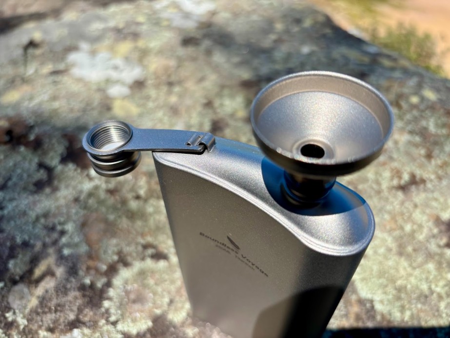 This titanium flask preserves the pure taste of whatever you pour into it due to it's titanium material