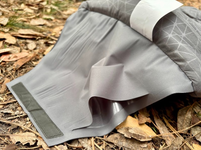 ​The rolling closure pocket system in the Sea to Summit foamcore pillow is highly effective for quick pack-up and eliminates the need for a separate stuff sack