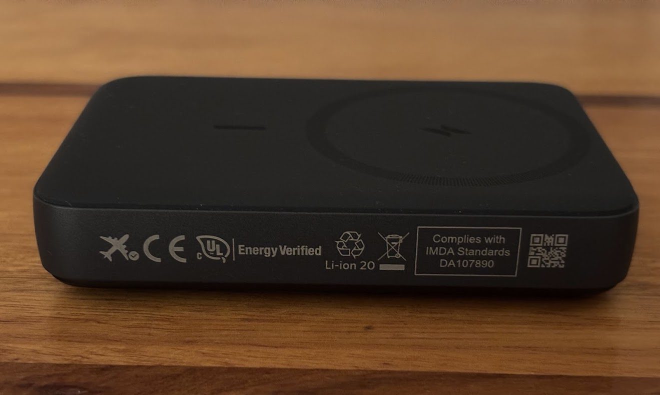 The Anker Zolo magnetic power bank is made of a​ skin-friendly silicone which is soft and excellent for reducing slips and minimizing minor impacts
