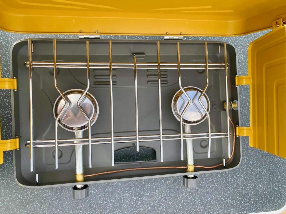 The Gasmate 2 burner stove is build solid and won’t wobble when stirring a heavy pot