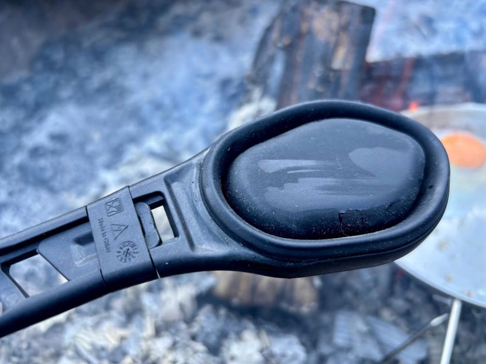 The material of the Sea to Summit Folding Spoon is also designed to be gentle on non-stick cookware