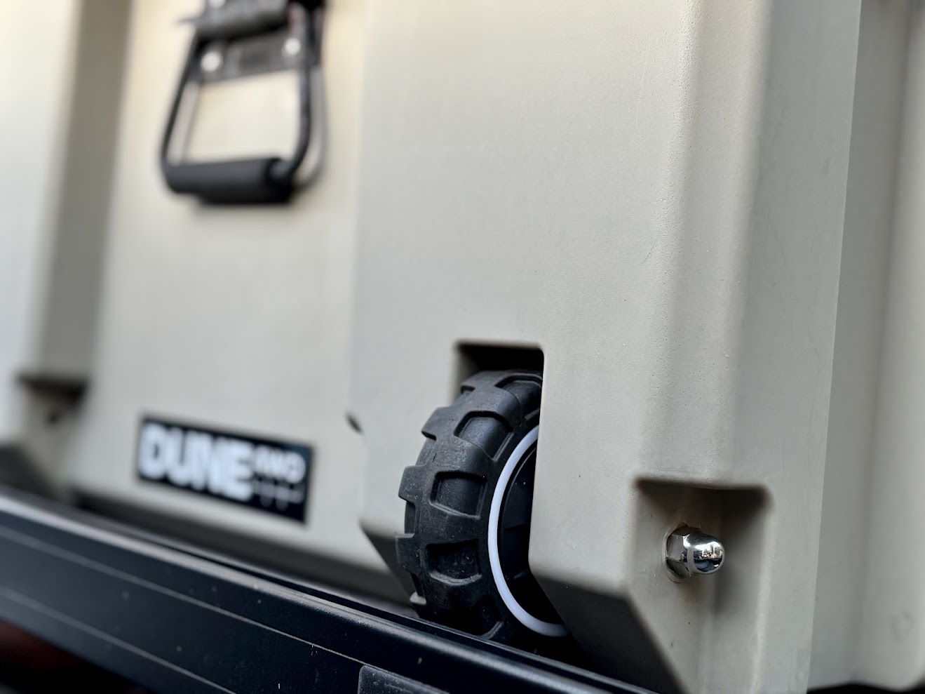 The wheeled design of the Dune storage box 220L is great for moving the box across flat campsite ground or from the car to the house